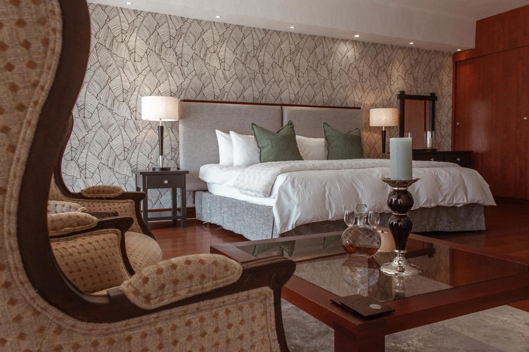 Highlands Eco Estate Hotel Piketberg ภายนอก รูปภาพ