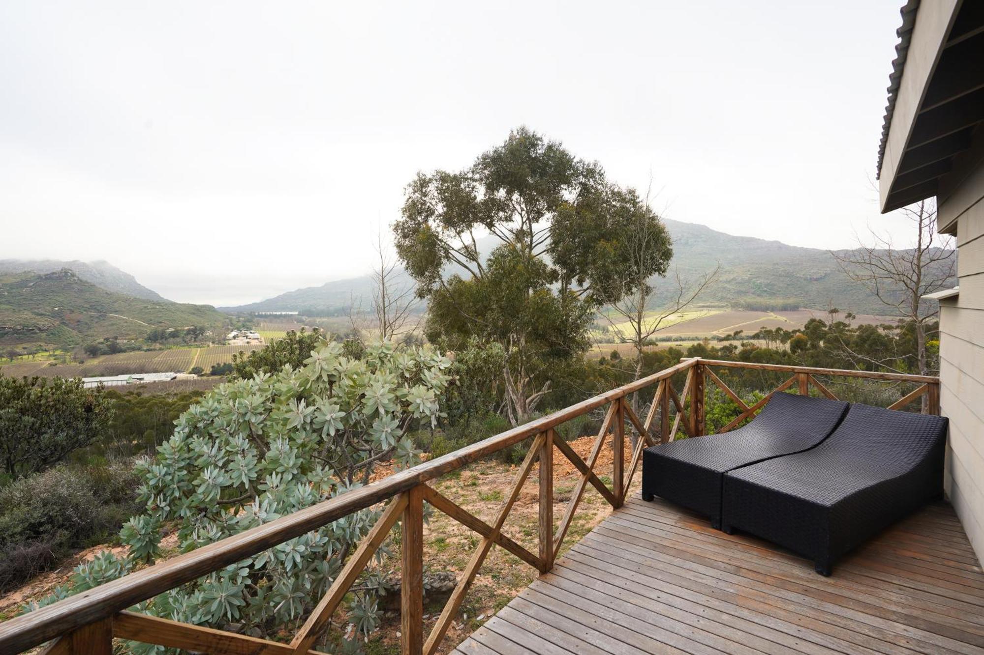 Highlands Eco Estate Hotel Piketberg ภายนอก รูปภาพ
